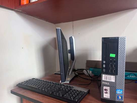Desktop and CPU image 2