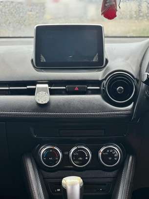 Mazda Demio image 4