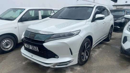 TOYOTA HARRIER 2017MODEL SUNROOF image 4