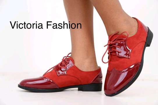 Quality Red VICTORIA Fashion  BROGUES sneakers 
SIZES 37-42
2200 image 1