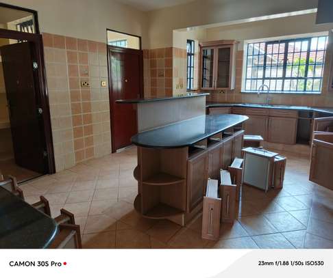 5 Bed Townhouse with En Suite at Lavington image 17