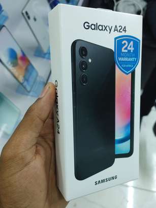 Samsung galaxy a24 6.5 inch, 128gb+4gb ram,50mp camera image 1