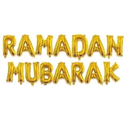 Ramadan Mubarak foil balloon image 2
