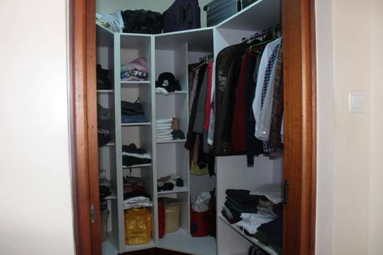 3 Bed Apartment with Staff Quarters in Hurlingham image 2