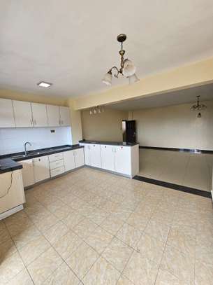 3 Bed Apartment with En Suite at Kilimani image 13