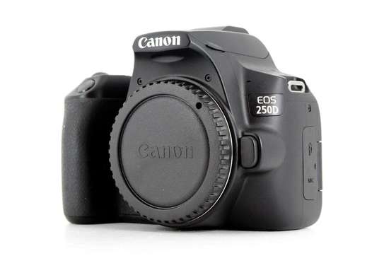 CANON EOS 250D 18-55mm LENSE image 2