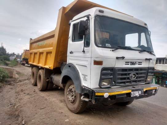 Quick Sale Tata Tipper image 9