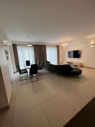 Executive furnished 3 all en suite bedroom in Kilimani image 8