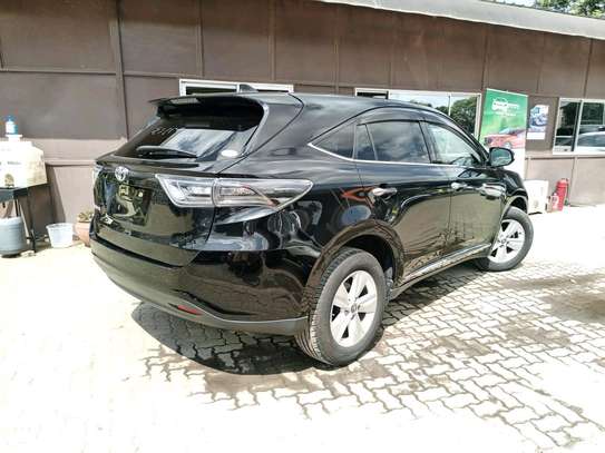 Toyota Harrier Year 2015 with leather seats KDK image 3