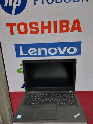 Lenovo Thinkpad x260, 6th Generation, core i5, image 1