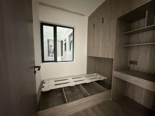 3 Bedroom apartment for rent in Kilimani image 4