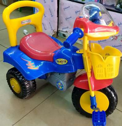 Tricycle image 1