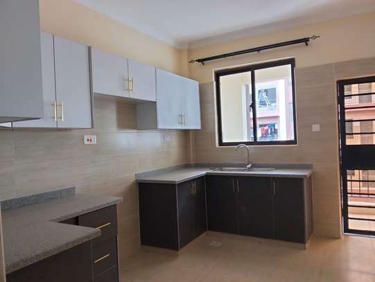 2 Bed Apartment with En Suite in Lavington image 16