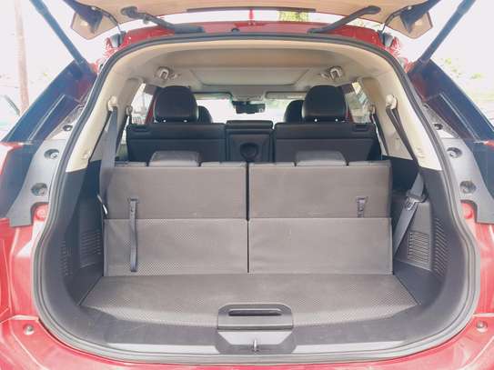 Nissan X-trail red sunroof 2017 image 12