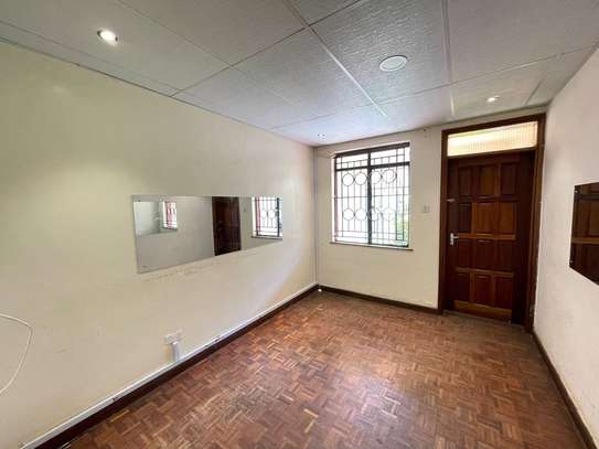 4 Bed House with En Suite in Kileleshwa image 14