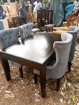 Tufted 4 seater dinning table image 1