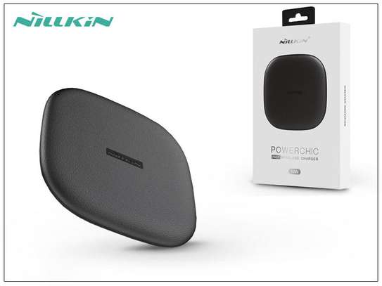 Nillkin Powerchic Fast Wireless Charger, 10W Qi Fast Wireless Charging image 3