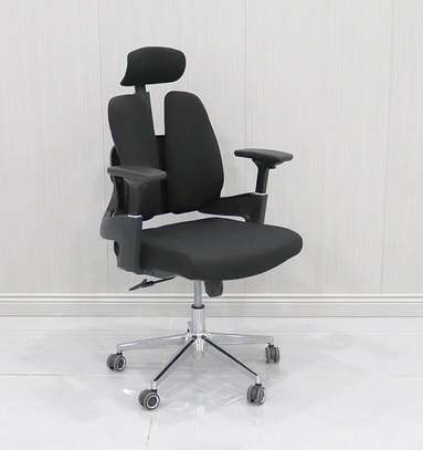 Office Chair : 360° Swivel Office Executive Chair image 4