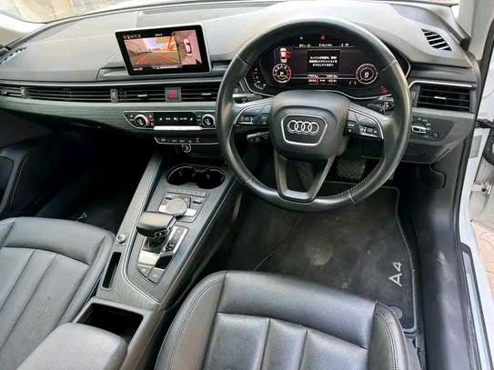 Audi A4 pearl image 2