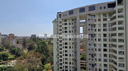 Furnished 2 Bed Apartment with En Suite at Riverside Drive image 9