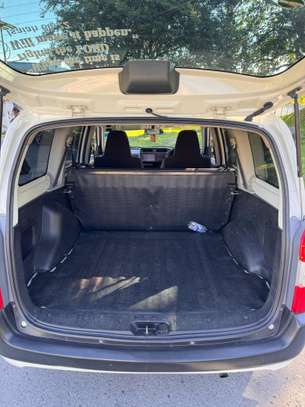 Toyota probox 2016 white image 6