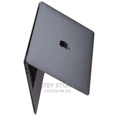 New Laptop Apple MacBook Air 8GB Intel Core I3 SSD 256GB image 1