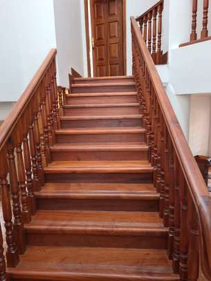 5 Bed House with En Suite in Runda image 29