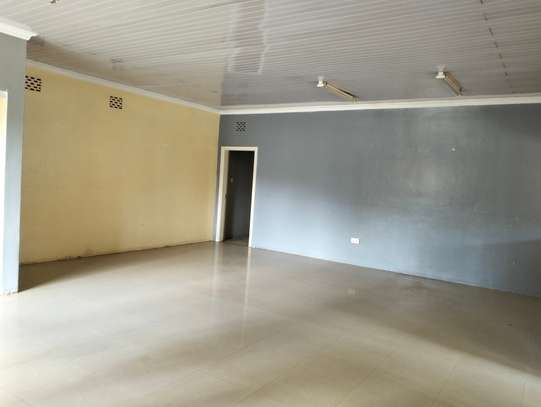 Commercial Property with Aircon in Lavington image 6