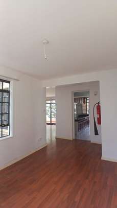 3 Bed Apartment with En Suite in Kileleshwa image 6