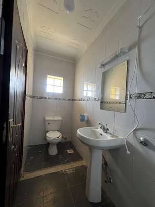 4 Bed House with En Suite at Kangudo Road image 23