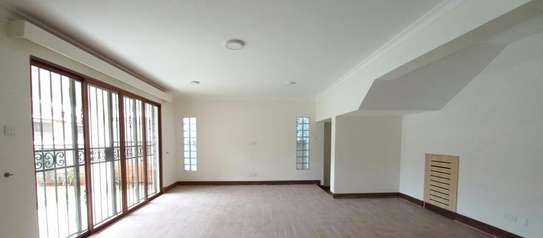 5 bedroom townhouse for rent in Spring Valley image 11