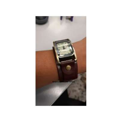 Ladies Dark brown leather watch with earrings combo image 3
