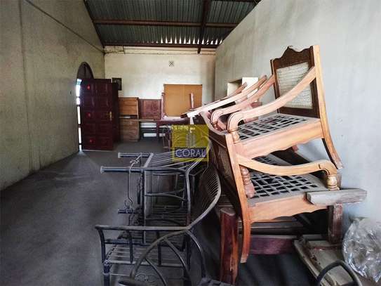 Warehouse  in Langata image 11