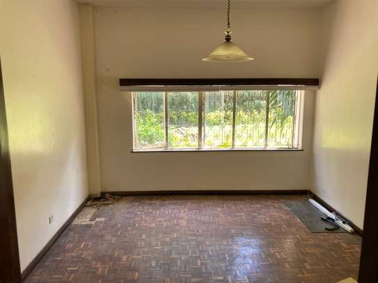 4 Bed Townhouse with En Suite in Kitisuru image 9