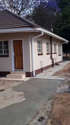 24 Hour Wall Painting Service | Floor Painting Service | 3D Wall Painting Services | Commercial Painting Service & Residential Painting Service.Get A Free Quote. image 6