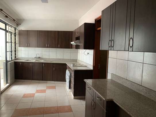 3 bedroom apartment all ensuite with a dsq in kilimani image 4