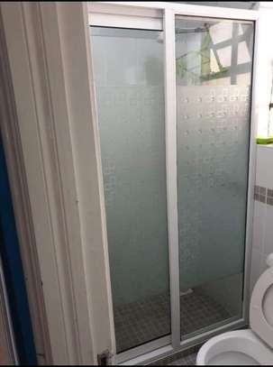 Shower Cubicles with Aluminum & glass installation image 5