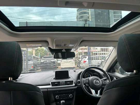 2016 Mazda axela sunroof image 9