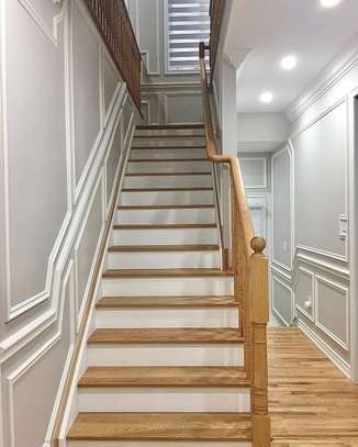Wainscoting; where style meets tradition image 2