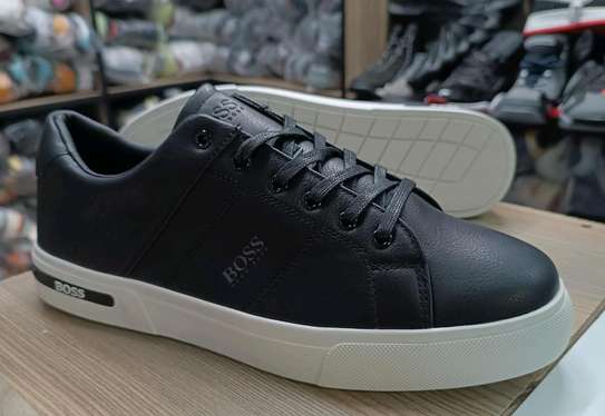Boss Hugo casual 
Size 40 to 45 image 2