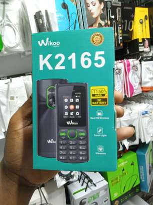 Feature phone.
wikoo K2165
2 lines image 1
