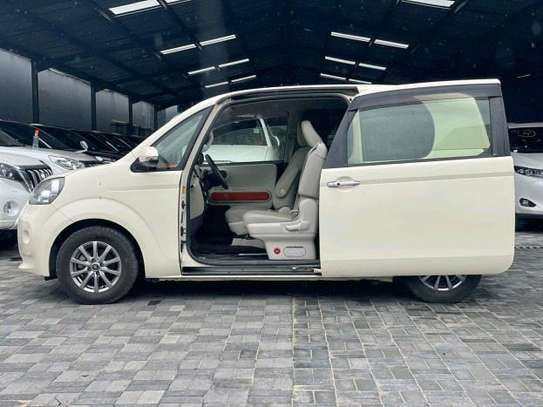 NEW TOYOTA PORTE (MKOPO ACCEPTED) image 10