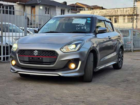 Suzuki swift Rs hybrid grey 2018 image 7