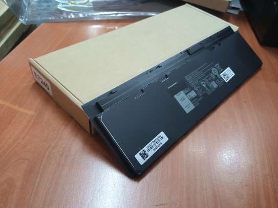 Dell Latitude E7240 E7250 Original Genuine Dell Battery image 1