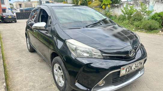 Toyota vitz KDK Black 1300 image 4