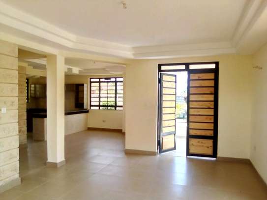 4 bedroom villa for sale in Kitengela image 3