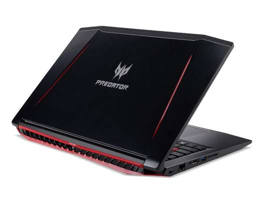 Acer Predator Helios 300 Gaming Laptop G3-571-77QK image 3