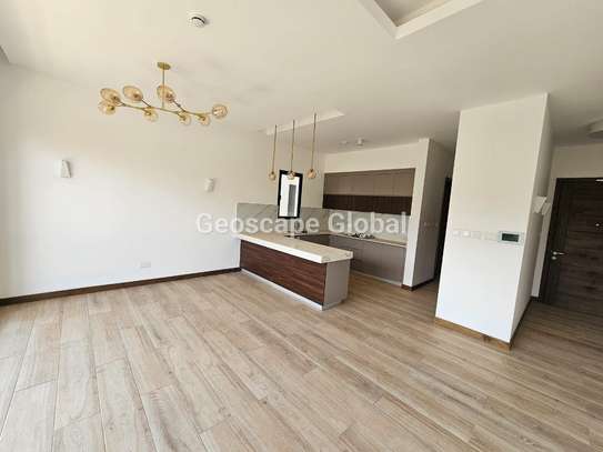 1 Bed Apartment with En Suite in Rosslyn image 11