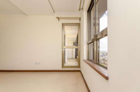 4 Bed Apartment with En Suite in Thika Road image 12