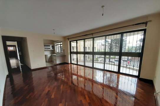 2 bedroom apartment all ensuite in kilimani image 2